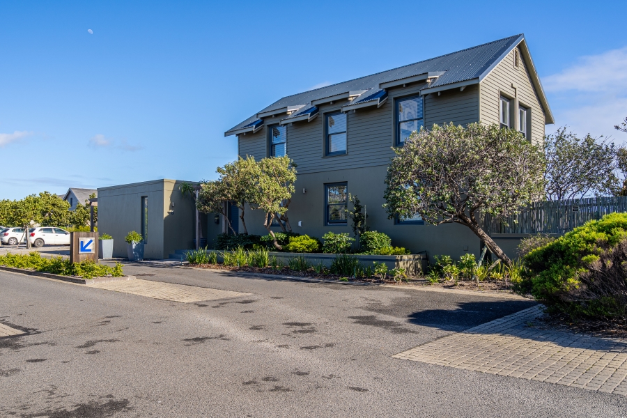 To Let 3 Bedroom Property for Rent in Lake Michelle Western Cape